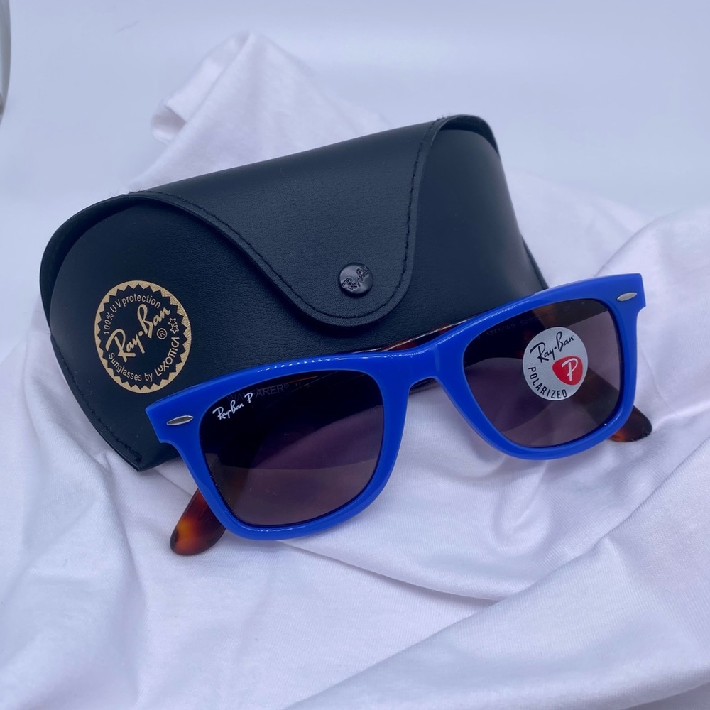 NWT Ray-Ban Original Wayfarer Polarized Bio-Color Blue and Tortoise 50mm